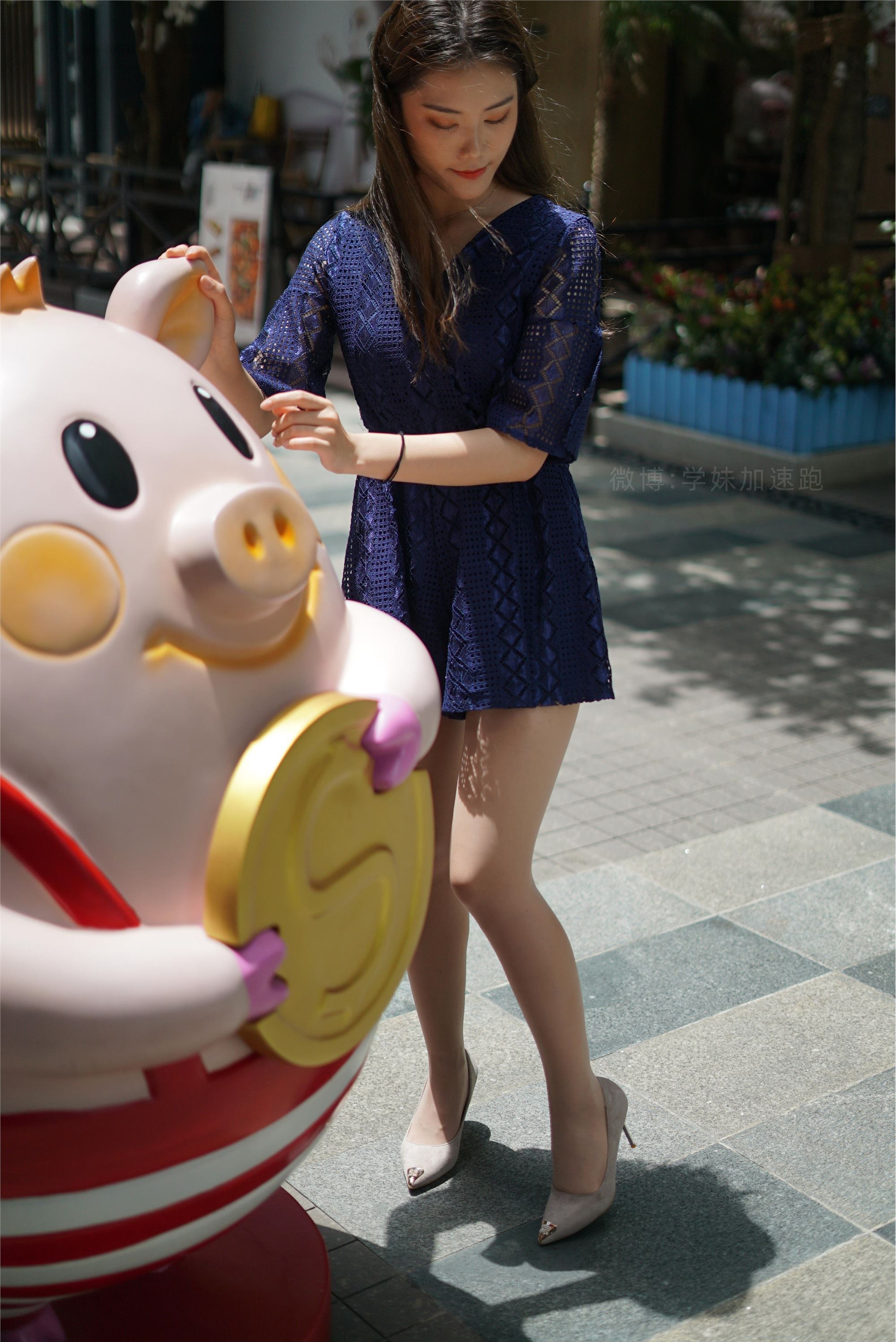 学妹加速跑 XM050《艳阳下的美-敏儿》